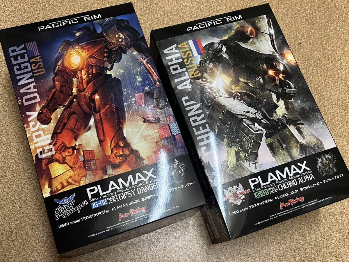 PLAMAX JG-02 ジプシー デンジャー JG-01 チェルノアルファ 1/350